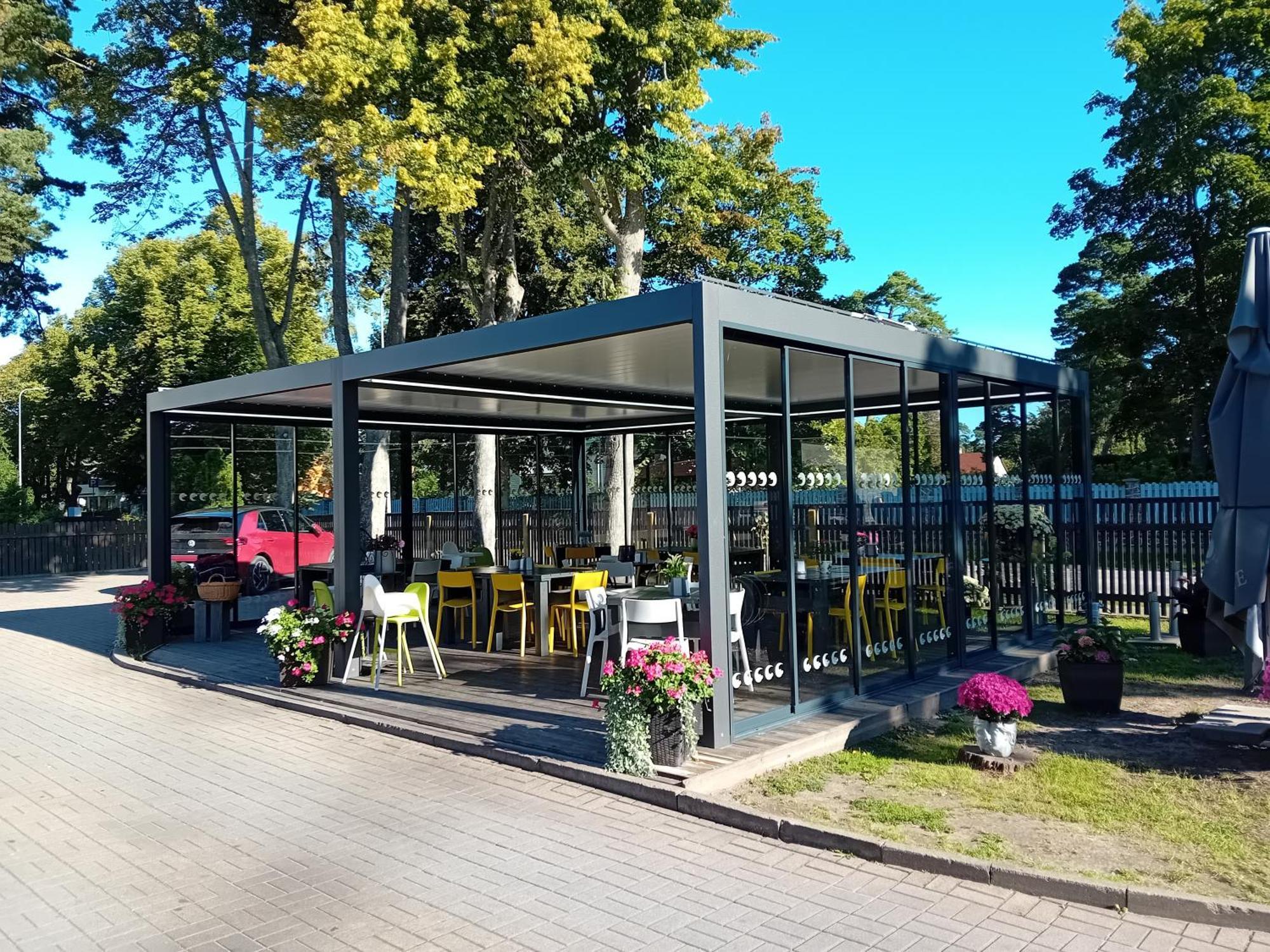 Juras Brize Hotel Ventspils Eksteriør billede