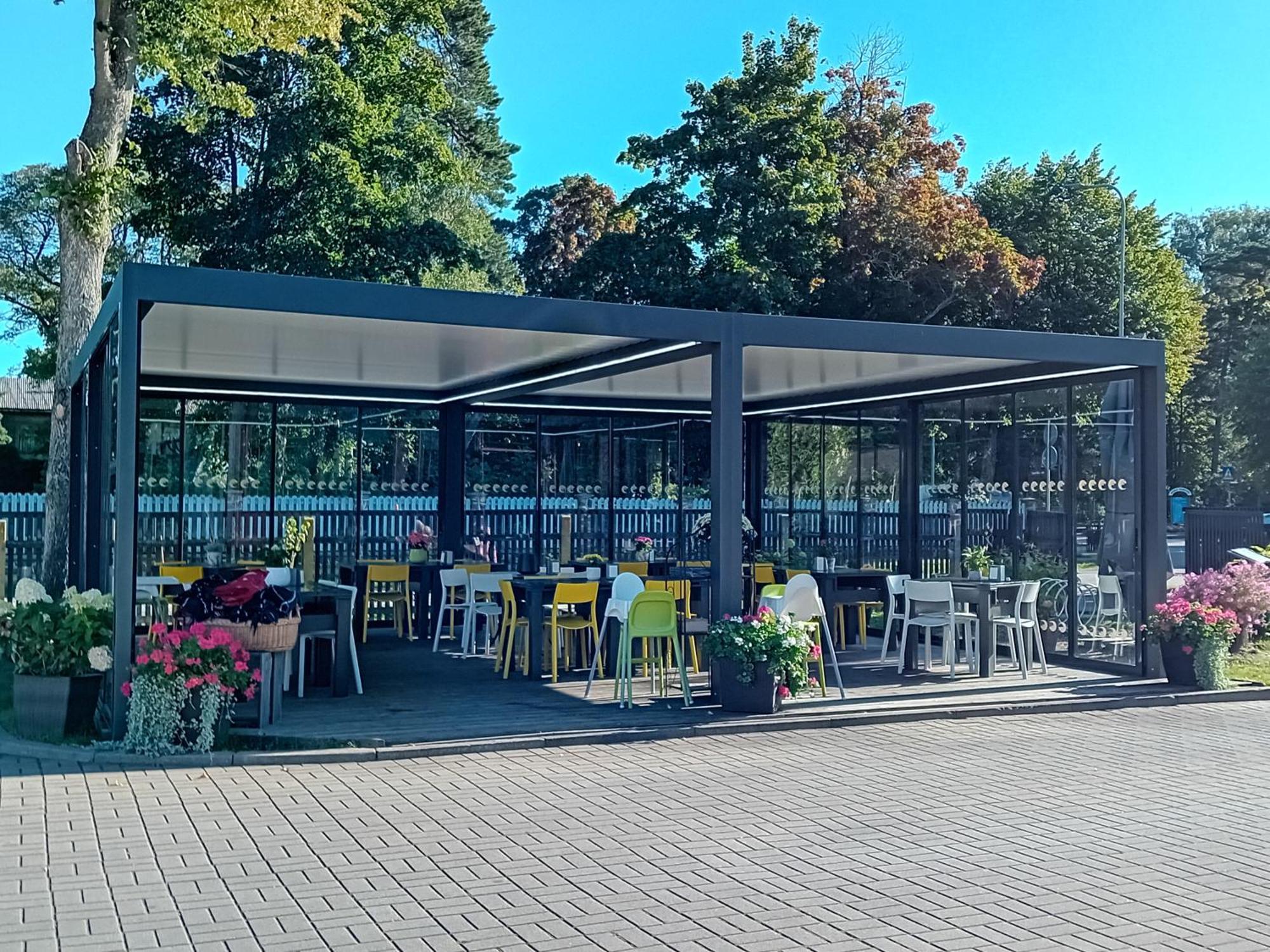 Juras Brize Hotel Ventspils Eksteriør billede