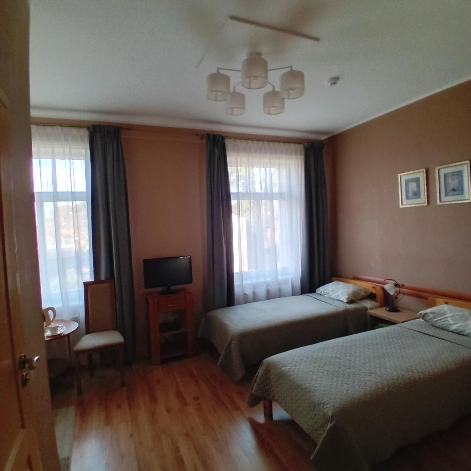 Juras Brize Hotel Ventspils Eksteriør billede