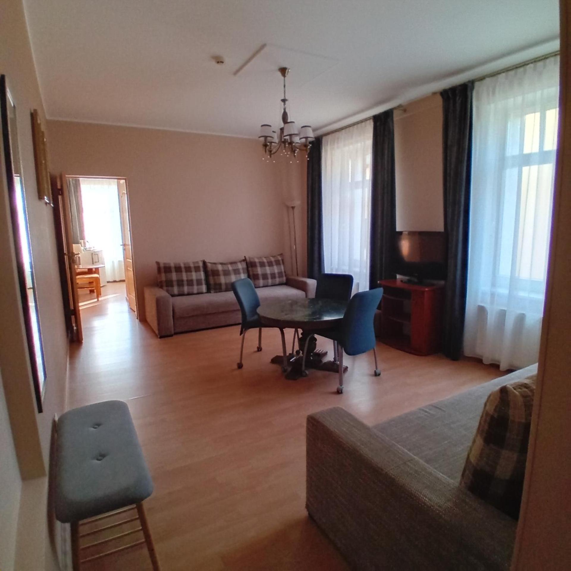 Juras Brize Hotel Ventspils Eksteriør billede