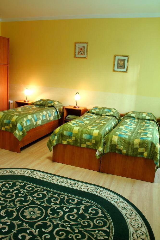 Juras Brize Hotel Ventspils Eksteriør billede